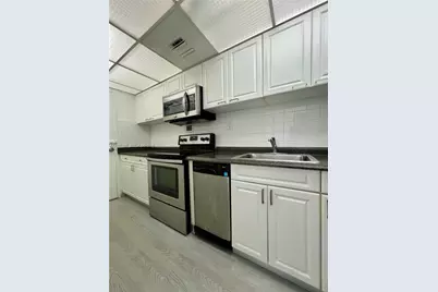 [Address not provided], Miami Beach, FL 33139 - Photo 5