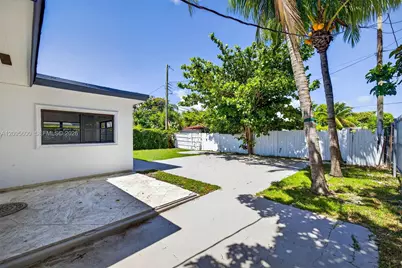 17150 NE 18th Ave #17150, North Miami Beach, FL 33162 - Photo 35