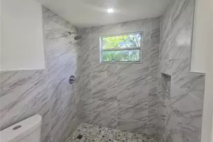 760 NW 126th St, North Miami, FL 33168 - Photo 23