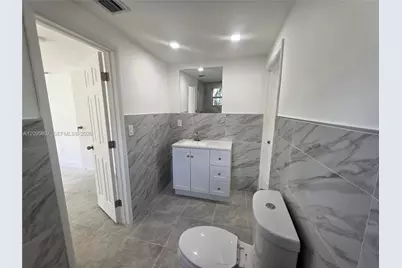 760 NW 126th St, North Miami, FL 33168 - Photo 21