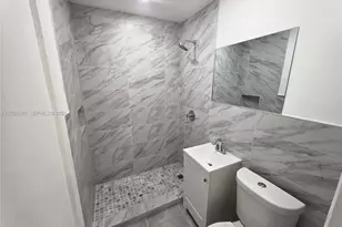 760 NW 126th St, North Miami, FL 33168 - Photo 31