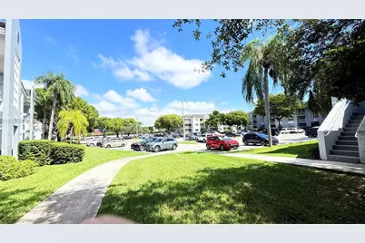 8560 SW 212th St #203, Cutler Bay, FL 33189 - Photo 3
