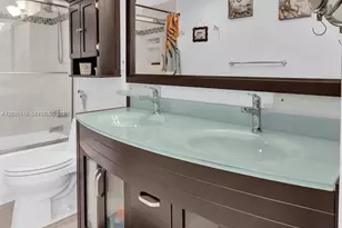 1985 S Ocean Dr, Hallandale Beach, FL 33009 - Photo 23