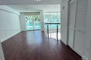 41 SE 5th St, Miami, FL 33131 - Photo 3