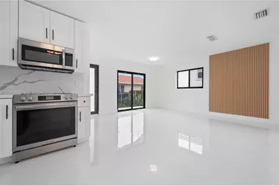 1112 SW 11th Ave, Miami, FL 33129 - Photo 11