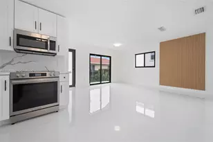 1112 SW 11th Ave, Miami, FL 33129 - Photo 11