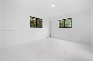 1112 SW 11th Ave, Miami, FL 33129 - Photo 17