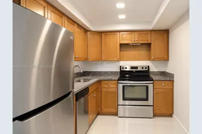 11750 SW 18th St #416-I, Miami, FL 33175 - Photo 5