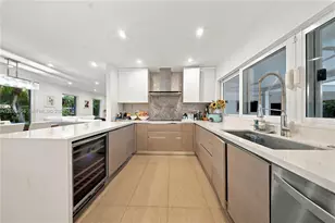 3680 Battersea Rd, Miami, FL 33133 - Photo 7