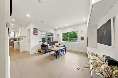 3680 Battersea Rd, Miami, FL 33133 - Photo 9