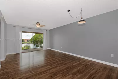 550 SW 138th Ave #404K, Pembroke Pines, FL 33027 - Photo 7