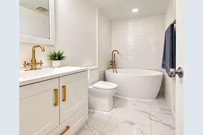 8630 NW 5th Ter #16-208, Miami, FL 33126 - Photo 13