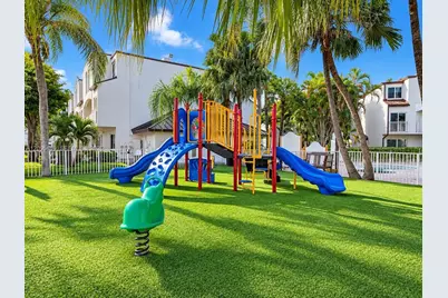 8630 NW 5th Ter #16-208, Miami, FL 33126 - Photo 17
