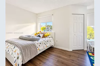 8630 NW 5th Ter #16-208, Miami, FL 33126 - Photo 11