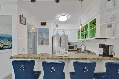2124 NE 5th Ave #107, Wilton Manors, FL 33305 - Photo 3