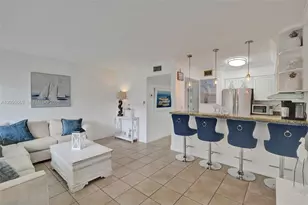 2124 NE 5th Ave, Wilton Manors, FL 33305 - Photo 1