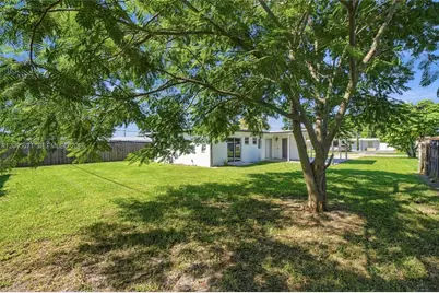 1944 Baythorne Rd, West Palm Beach, FL 33415 - Photo 29