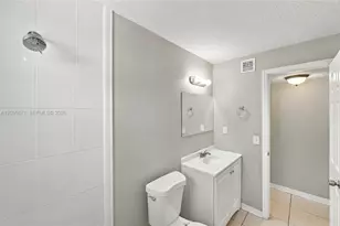 1944 Baythorne Rd, West Palm Beach, FL 33415 - Photo 15
