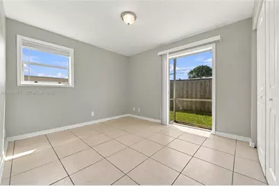 1944 Baythorne Rd, West Palm Beach, FL 33415 - Photo 27