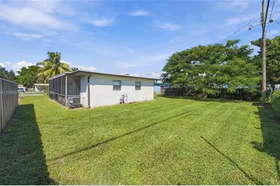 1944 Baythorne Rd, West Palm Beach, FL 33415 - Photo 31