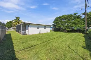 1944 Baythorne Rd, West Palm Beach, FL 33415 - Photo 31