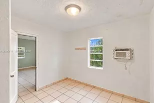 2428 SW 12th St, Miami, FL 33135 - Photo 51
