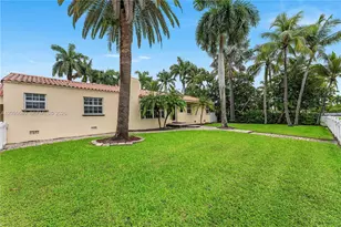 711 Tyler St, Hollywood, FL 33019 - Photo 3