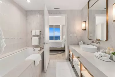 525 N Fort Lauderdale Beach Blvd #1504, Fort Lauderdale, FL 33304 - Photo 17