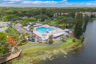 2767 Carambola Cir S, Coconut Creek, FL 33066 - Photo 23