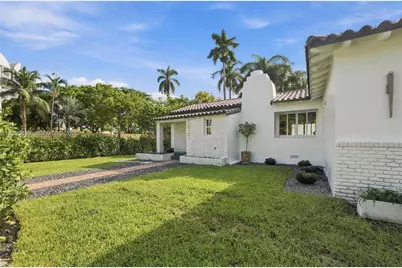 7821 Coquina Dr, North Bay Village, FL 33141 - Photo 29
