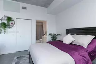 151 SE 1st St, Miami, FL 33131 - Photo 7
