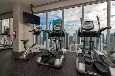 151 SE 1st St #3103, Miami, FL 33131 - Photo 11