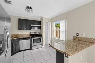 15310 SW 47th St, Miramar, FL 33027 - Photo 7