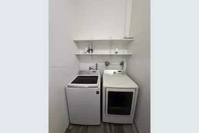 4303 NW 13th Ave, Miami, FL 33142 - Photo 17