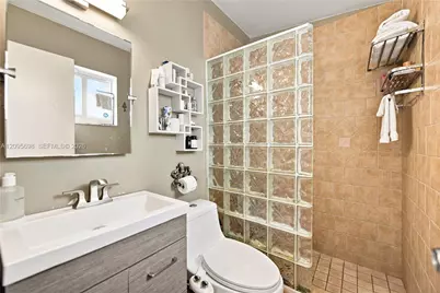 1119 Buchanan St, Hollywood, FL 33019 - Photo 13