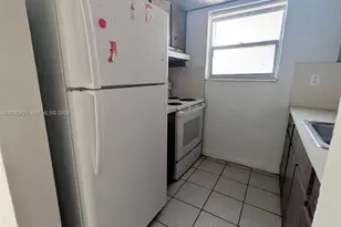 63 NE 10th St, Homestead, FL 33030 - Photo 7