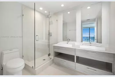 1300 S Miami Ave #3502, Miami, FL 33130 - Photo 23