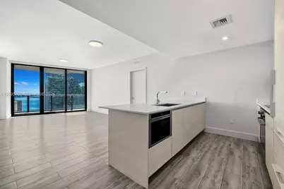 1300 S Miami Ave #3502, Miami, FL 33130 - Photo 11