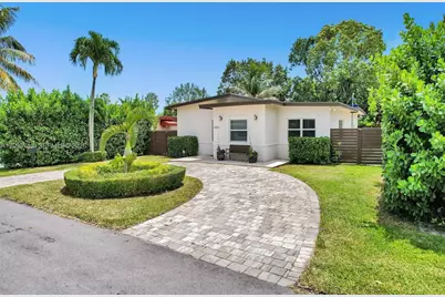 6550 SW 52nd Ter, South Miami, FL 33155 - Photo 3
