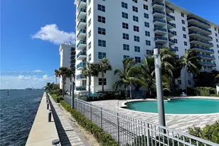 7501 E Treasure Dr, North Bay Village, FL 33141 - Photo 13