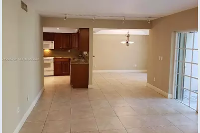 3746 Alcantara Ave #70-D, Doral, FL 33178 - Photo 15