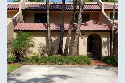 3746 Alcantara Ave #70-D, Doral, FL 33178 - Photo 3