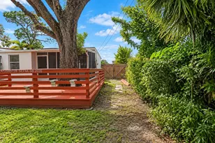 3121 SW 15th Ct, Fort Lauderdale, FL 33312 - Photo 17