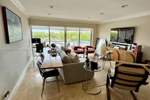 2451 Brickell Ave, Miami, FL 33129 - Photo 11