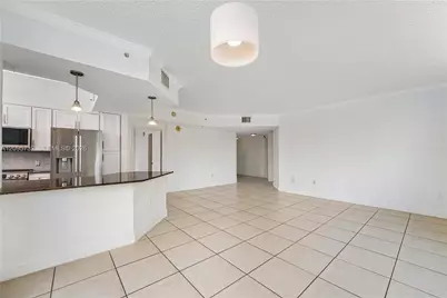 2000 N Bayshore Dr #702, Miami, FL 33137 - Photo 7