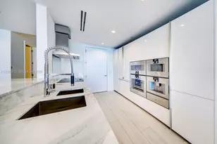 10203 Collins Ave, Bal Harbour, FL 33154 - Photo 9