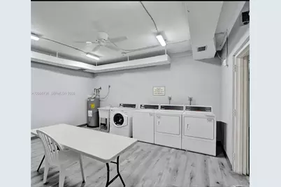 4200 Hillcrest Dr #705, Hollywood, FL 33021 - Photo 23