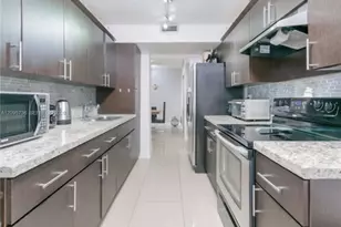 4200 Hillcrest Dr, Hollywood, FL 33021 - Photo 1