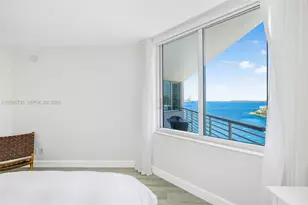 325 S Biscayne Blvd, Miami, FL 33131 - Photo 23