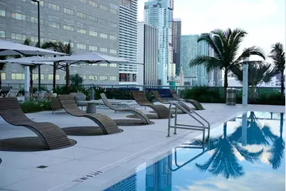325 S Biscayne Blvd #1019, Miami, FL 33131 - Photo 35